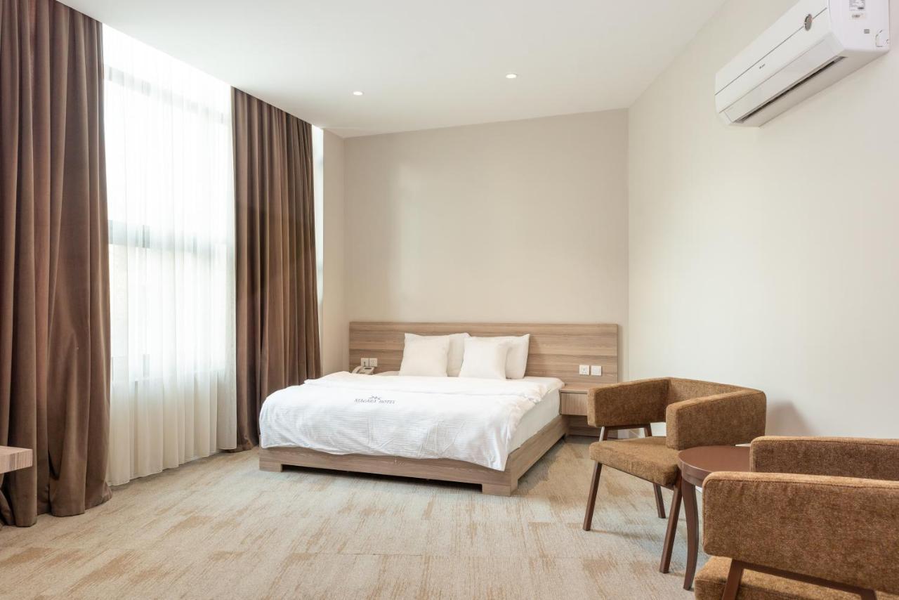 Niagara Hotel Erbil Esterno foto